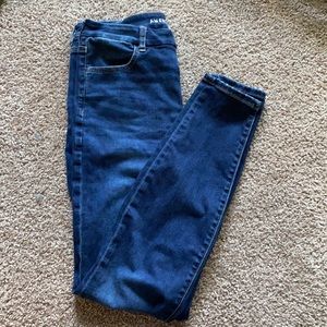 Dark Wash Curvy Hi-Rose Jeggings